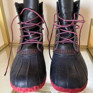 L.L. Bean Bean Boots size 8